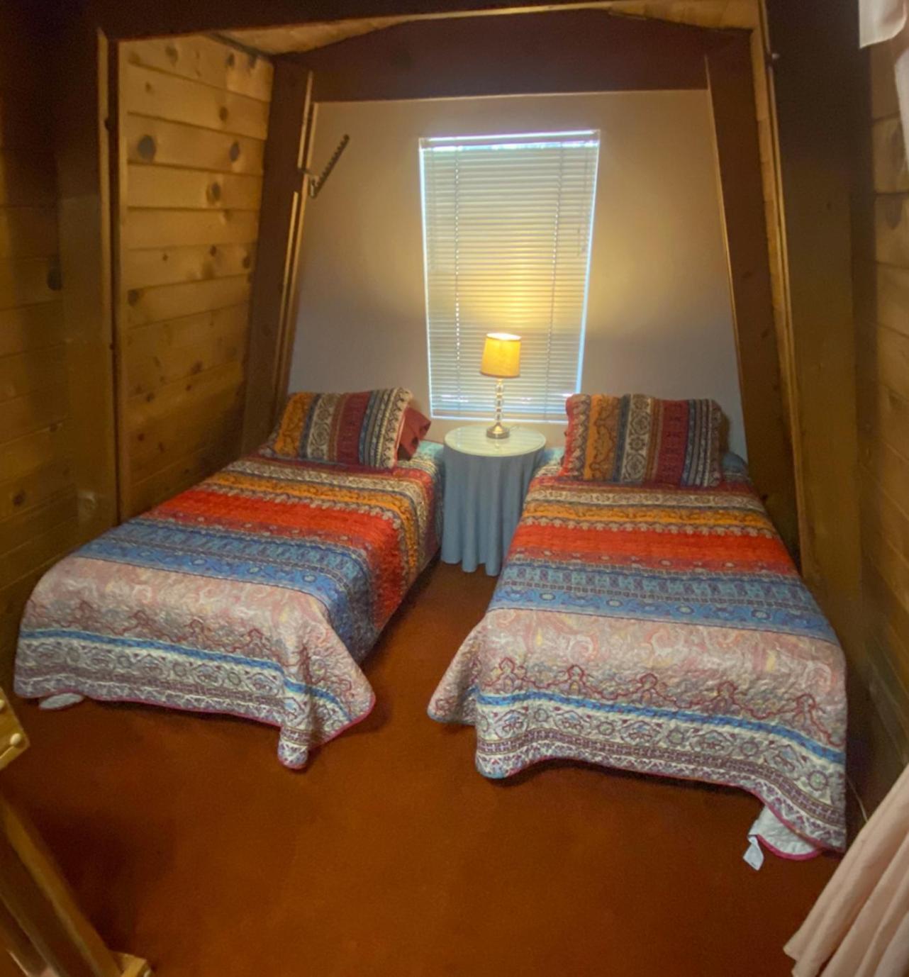 Rustic Cabin 2 - Two Bedroom Forest Lakes Estates Esterno foto